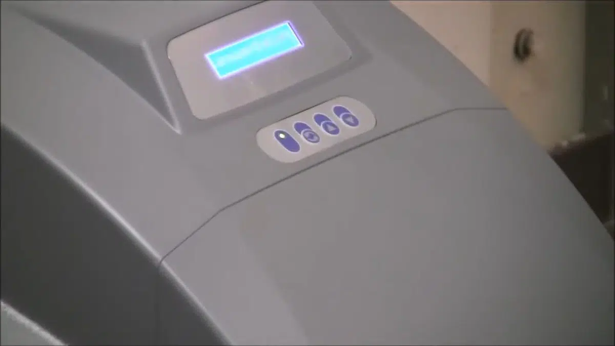 Digital display panel on water softener control head for los alamitos in Los Alamitos